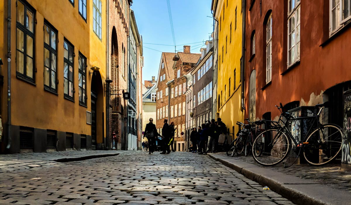 COPENHAGEN tom-juggins-AWguZEkl5dg-unsplash.jpg