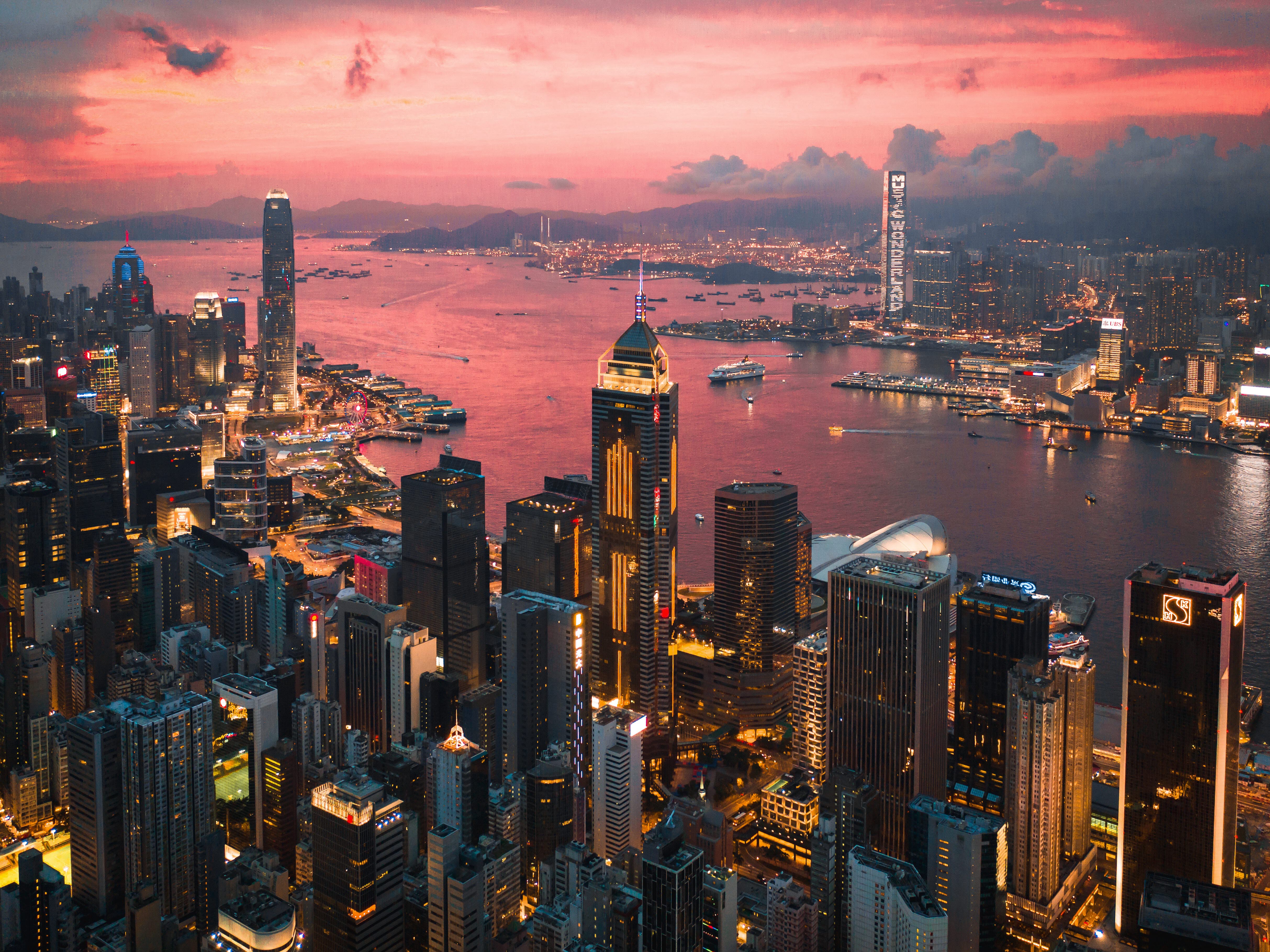 Three reasons why Hong Kong is a bridge between East and West - Business  Sweden
