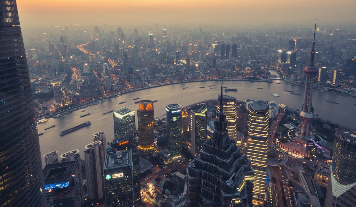 SHANGHAI_marc-olivier-jodoin-uqmOB8z9YvM-unsplash.jpg