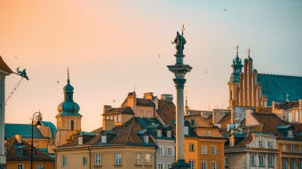 WARZAW_adam-niescioruk-Z9Eoq7DgCUo-unsplash