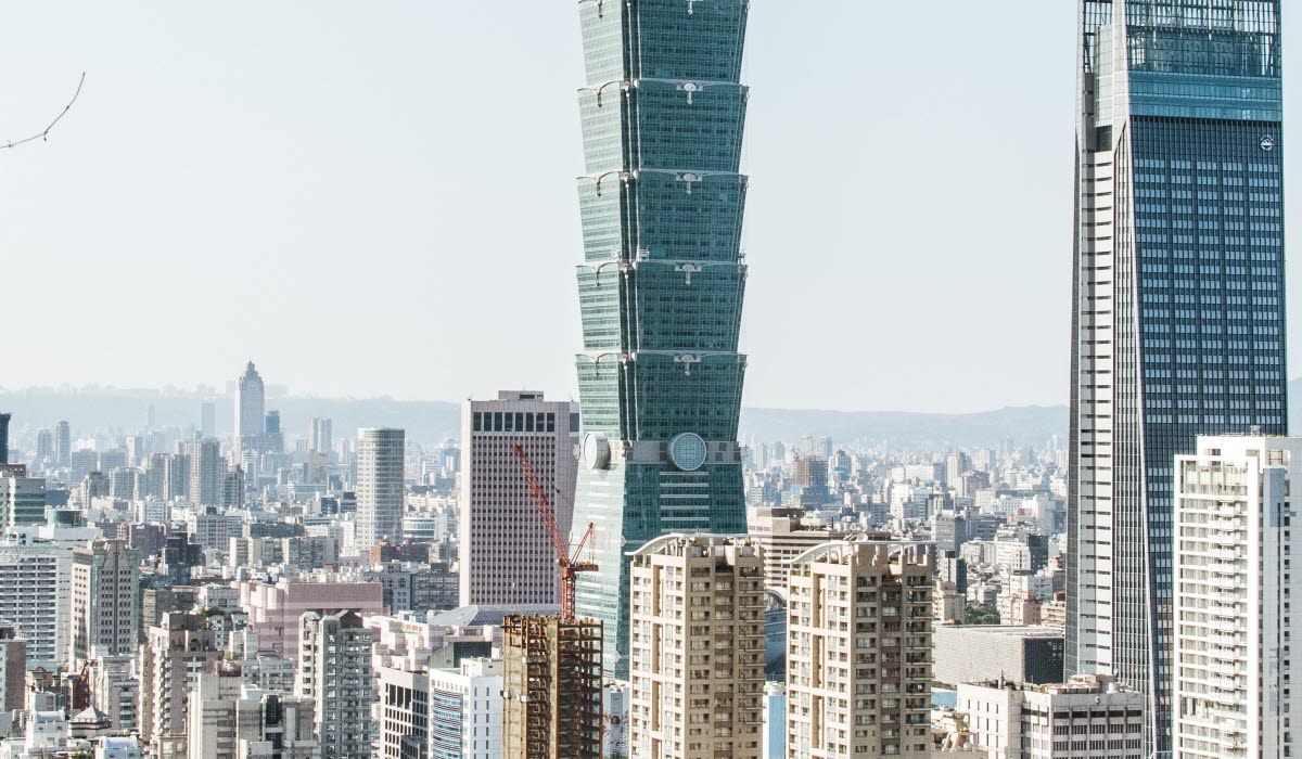 TAIPEI_remi-yuan-ZFv2PRJP3fA-unsplash.jpg