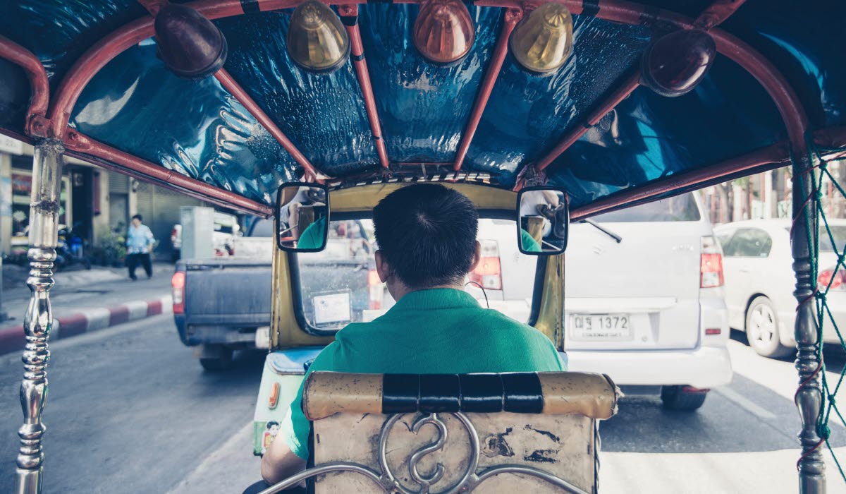 BANGKOK_sven-scheuermeier-C6DBTf4QF9U-unsplash.jpg