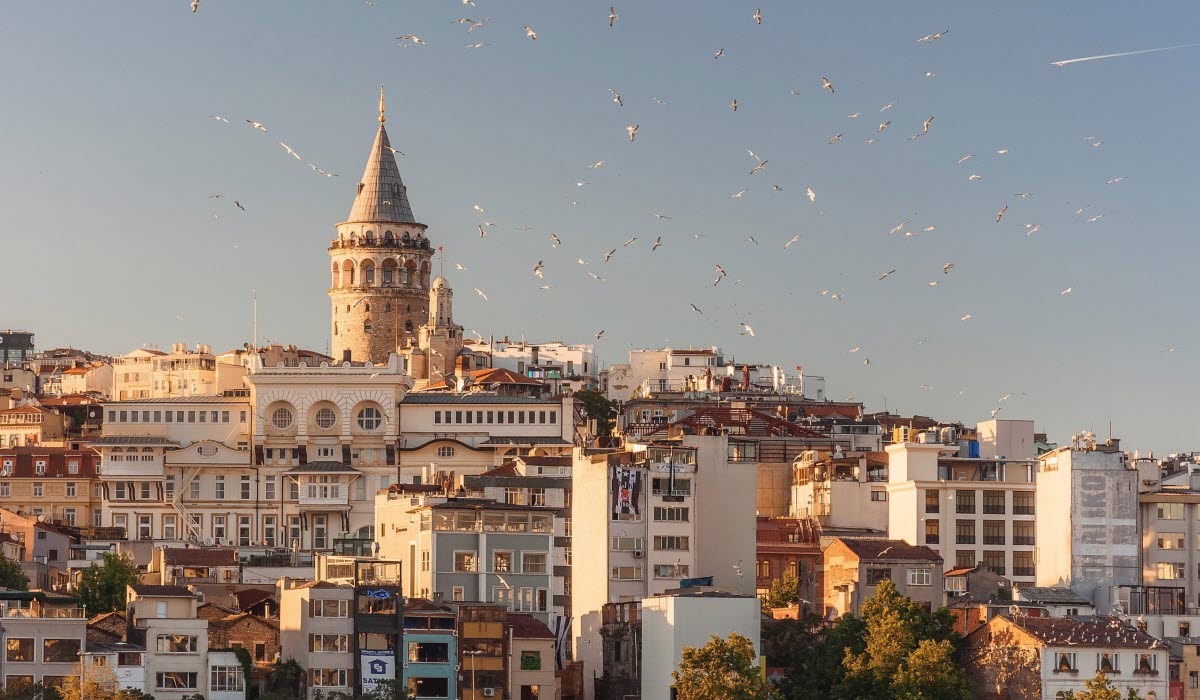 ISTANBUL_anna-0n0AHB1fgTQ-unsplash.jpg