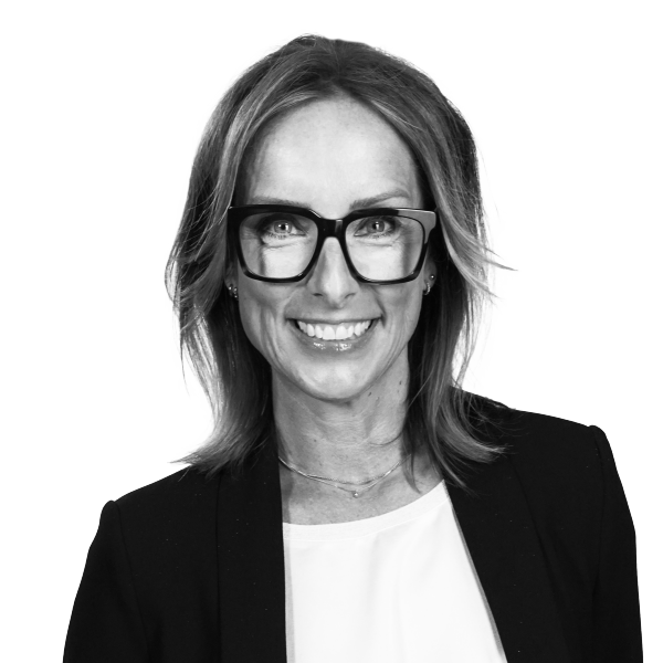 Linda Laszlo Ek fyrkant frilagd.png