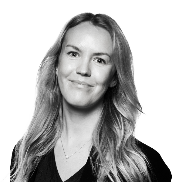 Lisa Östberg transparent 2.png