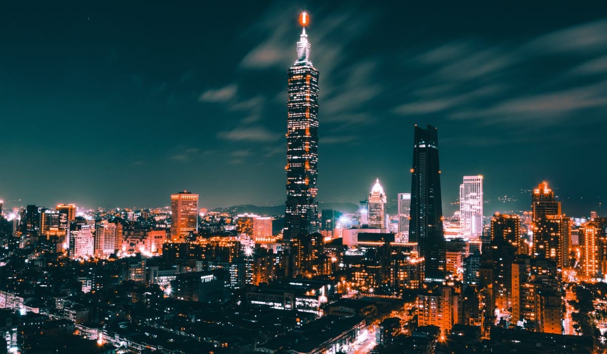 TAIPEI_tom-ritson-ehf8SFStOvM-unsplash.jpg