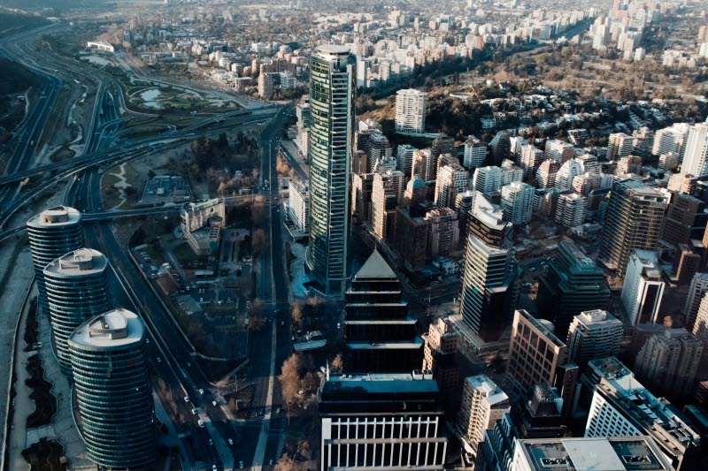 SANTIAGO_CHILEcaio-henrique-5W8fDb8f89s-unsplash (.jpg