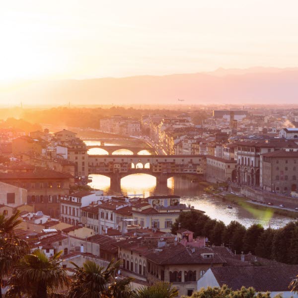 FLORENCE_mark-tegethoff-l-GmdF7Md0o-unsplash.jpg