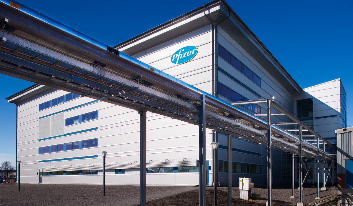 manufacturing-pfizer-strangnas-byggnad.jpg