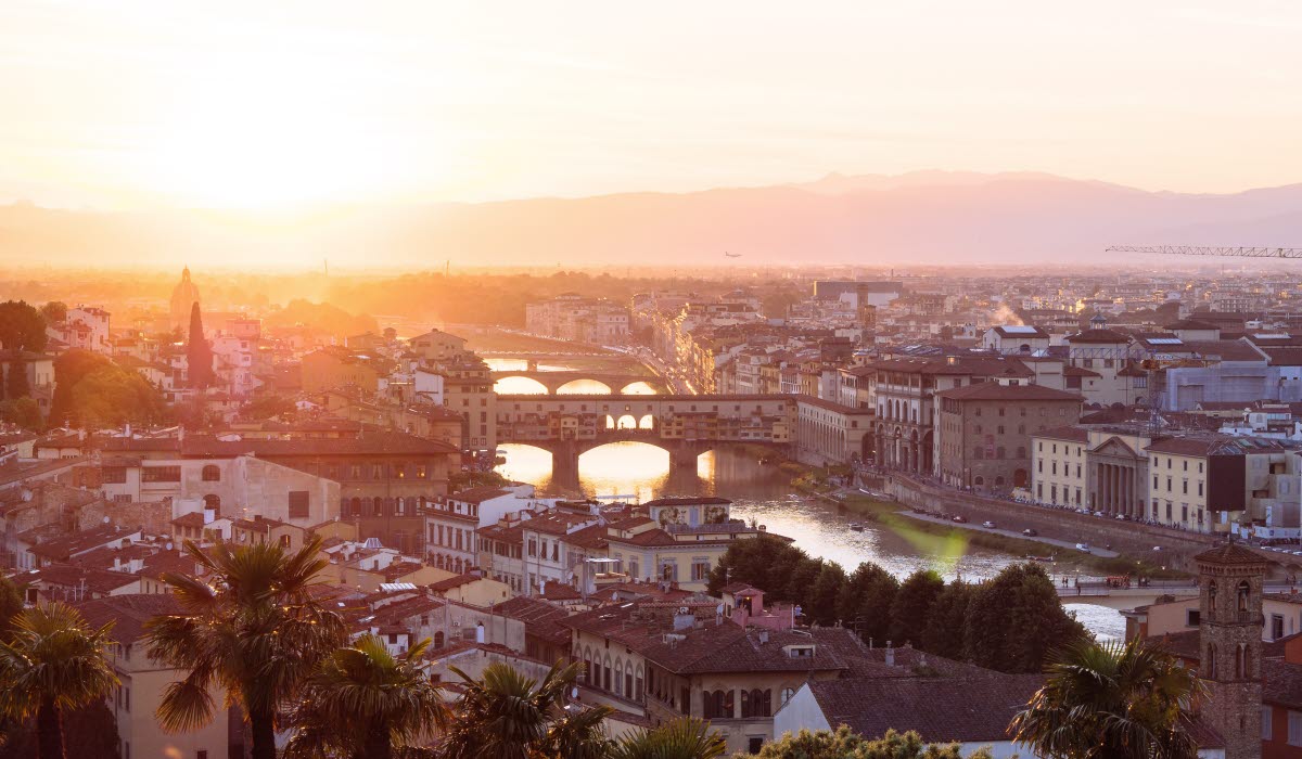 FLORENCE_mark-tegethoff-l-GmdF7Md0o-unsplash.jpg