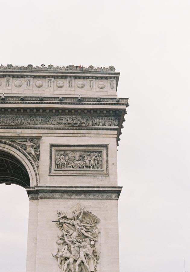 PARIS_stevie-ekkelkamp-t7z3xjyRsQ4-unsplash.jpg