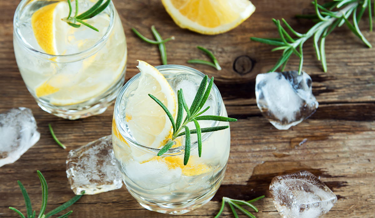 Gin-and-tonic-1110x700.jpg
