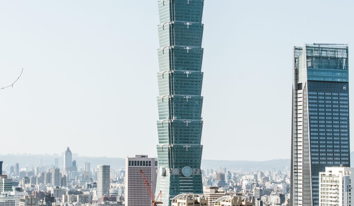 TAIPEI_remi-yuan-ZFv2PRJP3fA-unsplash.jpg
