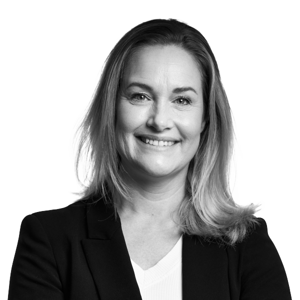 Helena Carlsson transparent 1.png